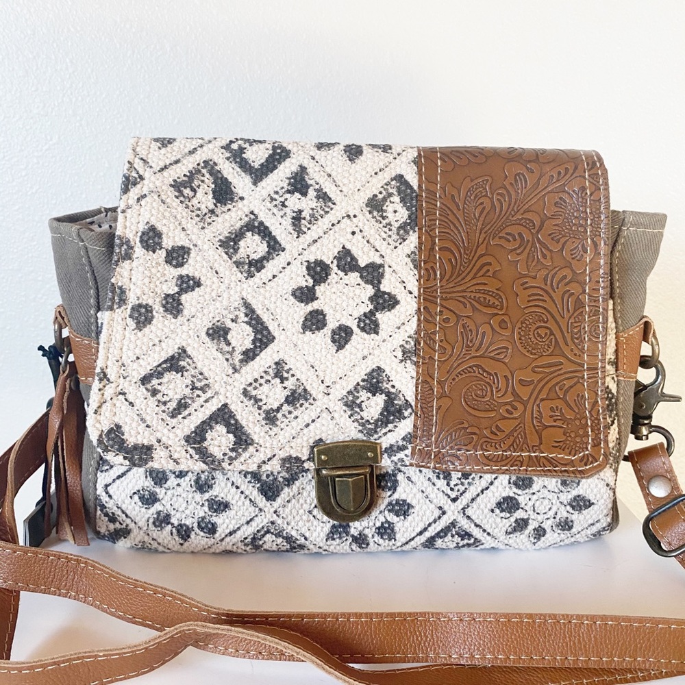 Myra Bag Canvas and Leather Design Purse